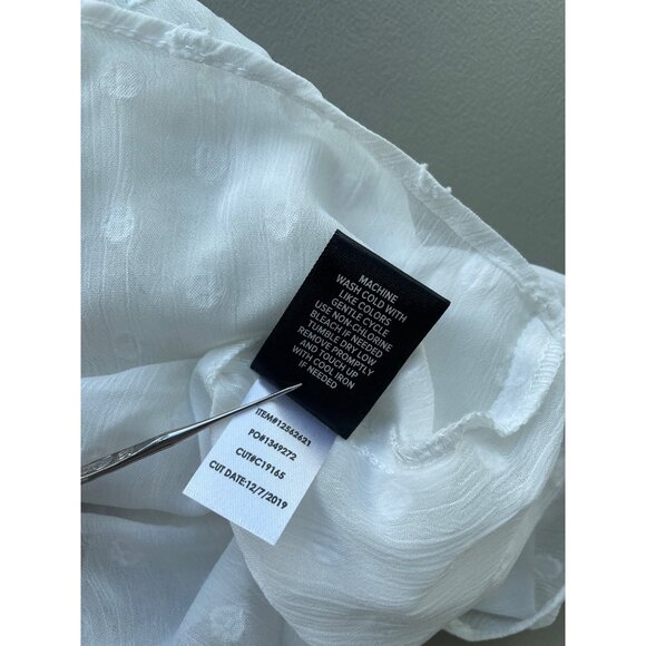 Torrid Peasant Blouse Size Medium Large Clip Dot Sheer Crinkle Gauze White NEW - Picture 9 of 10